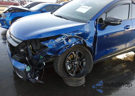 2023 Kia Sportage X-Pro z USA, uszkodzony, nr VIN 5XYK7CAF5PG137352